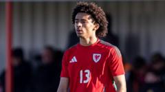 Wales call up teenage Leeds left-back Lienou