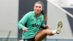 Reynolds receives first Republic of Ireland call-up